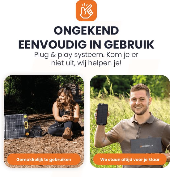 Vrouw zit buiten met telefoon naast power station en zonnepaneel. Man met telefoon en power bank.