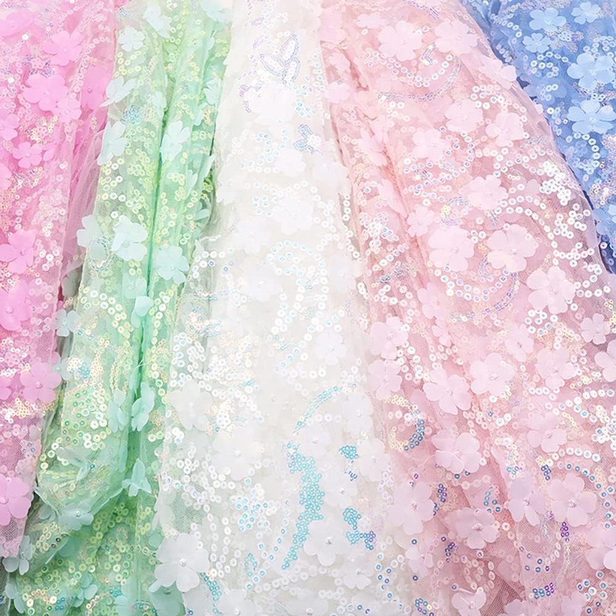 SnelShoppen - 130 cm x 2 yard Geleide Tulle Stof met 3D Borduurwerk en Pailletten Bloemen voor Bruiloft, Verjaardag, Kerst, Communie, Feest, Decoratie