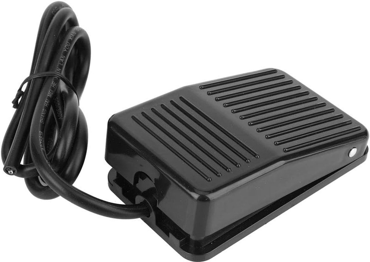 SnelShoppen - Voetpedaal Schakelaar - IP67 Waterdichte Voet Switch met Antislip Ontwerp - 10A 250VAC - Verstelbare Mechanische Geheugenfunctie - 1m Sn