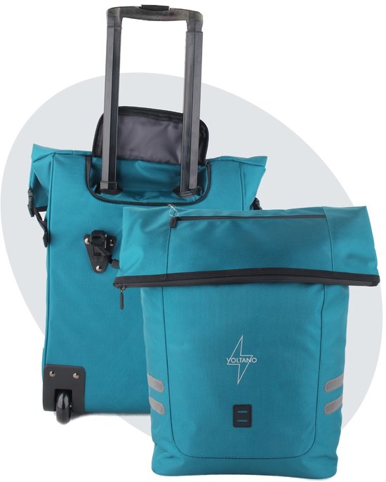 Turquoiseblauwe fietstrolley met wieltjes en uitschuifbaar handvat. De tas heeft een rolsluiting en reflecterende strepen.