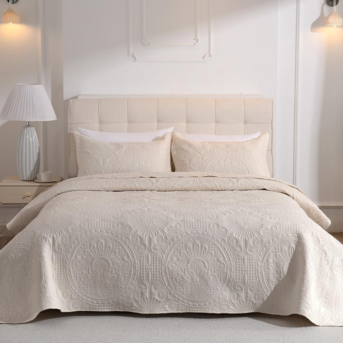 SnelShoppen - Bedspread 170x210 cm - Dubbelzijdige Dekbedovertrek met Bladeren - Multifunctionele Lichtgewicht Quilt - Roomkleurige Sofa Plaid voor Sl
