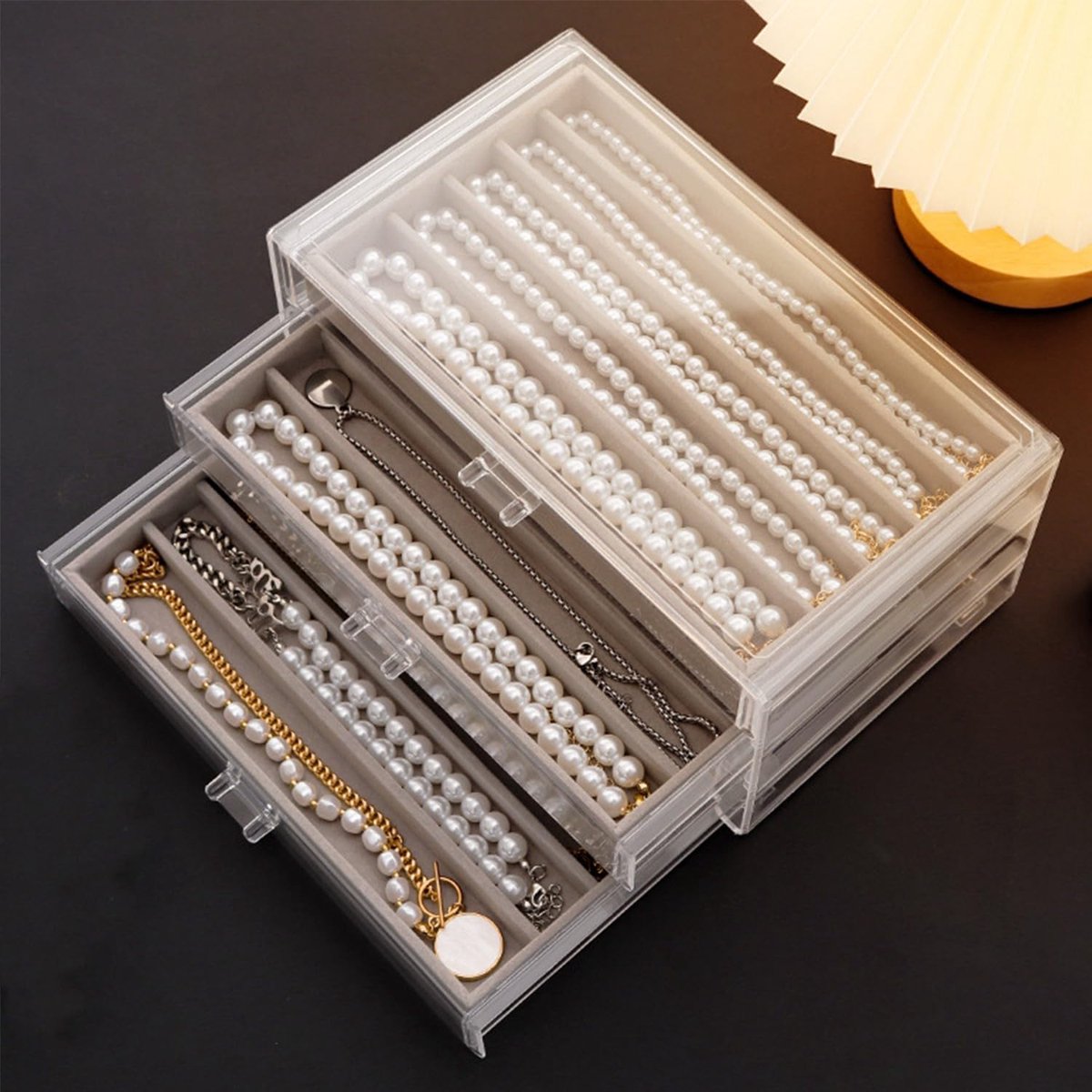 SnelShoppen - Necklace Storage Box - Acryl Organizer voor Kettingen met 3 Lades - Dustproof Sieradenhouder met Velvet Inleg - Compact en Ruimtebespare