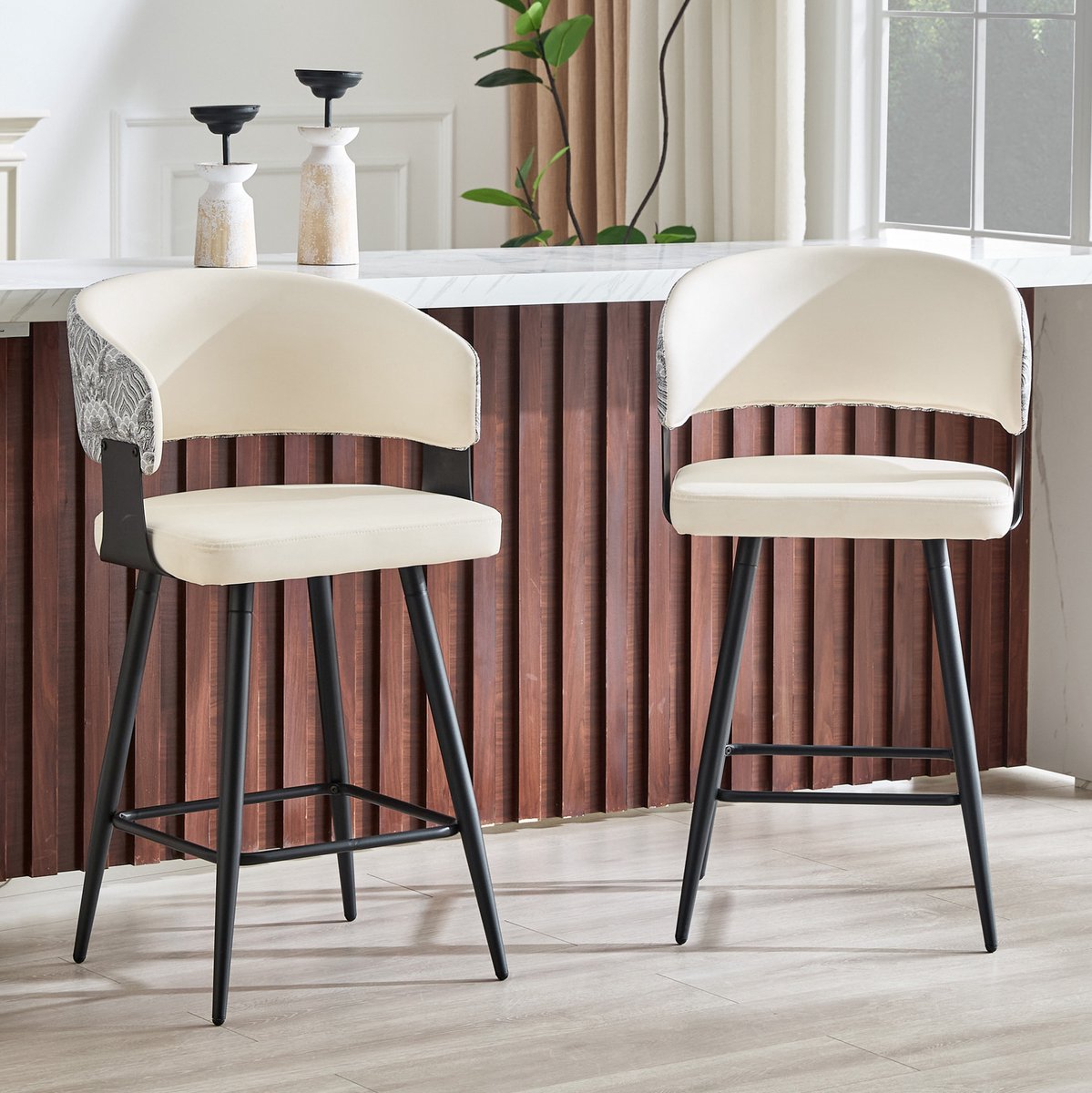 MIVRAY Barkruk Set van 2 Met Rugleuning En Voetsteun Voor Keuken Eiland Of Bar Kunstleer Wit Met Metalen Frame