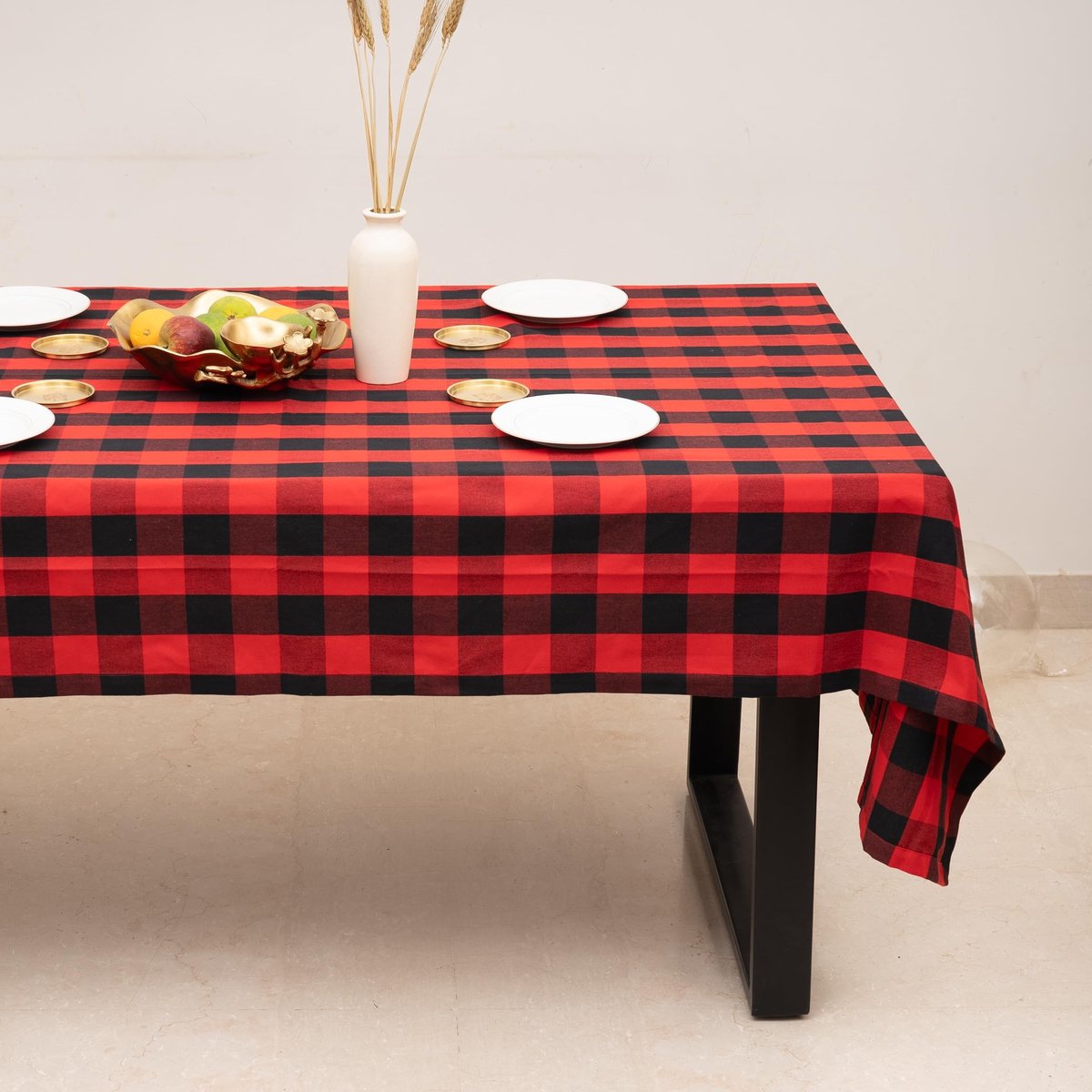 Omgoods - Tafellaken 140 x 240 cm Rood Geruit van Hoge Kwaliteit en Wasbaar