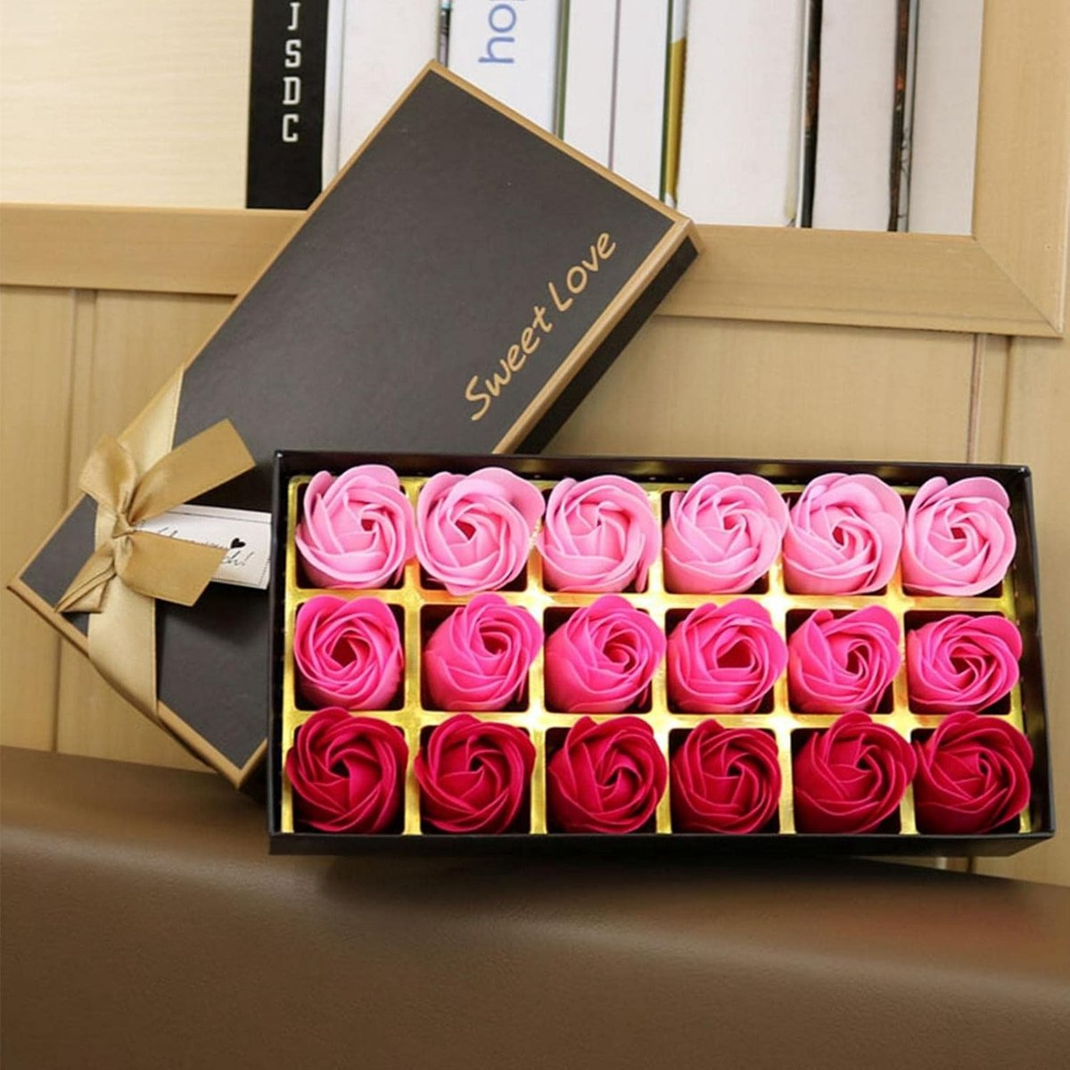 18-delige set rozengeurende badzeep, plantaardige essentiële olie, rozenblaadjes zeep, perfect cadeau voor verjaardag, bruiloft of Valentijnsdag met geschenkdoos