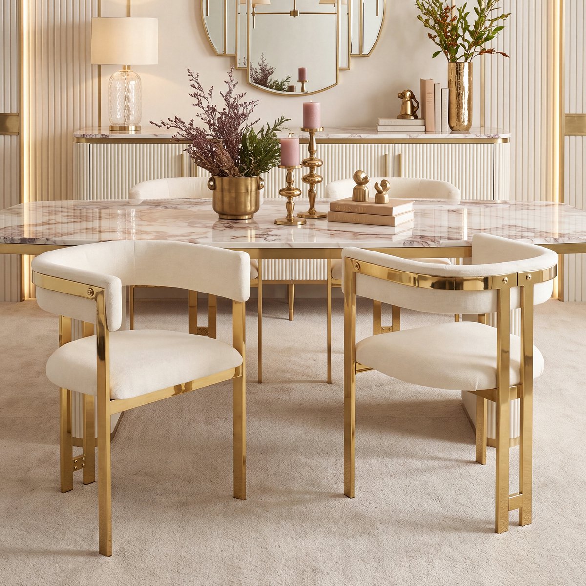 VVBV Set van 2 Eetkamerstoelen - Comfortabele Zitting, Ademende Bekleding - Beige/Goud, Chenille