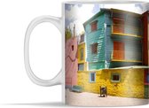 Mok - Kleurrijke huizen langs de Caminito in het Argentijnse La Boca - 350 ml - Beker