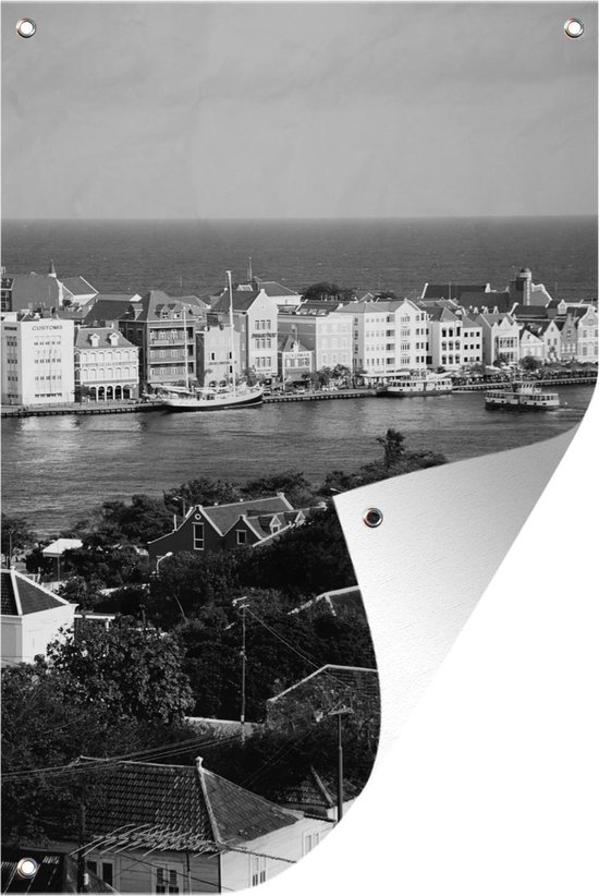 Uitzicht op de huizen van Willemstad in Curaçao - zwart wit