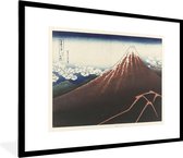 Fotolijst incl. Poster - Regenstorm aan de voet van de berg Fuji - Schilderij van Katsushika Hokusai - 80x60 cm - Posterlijst