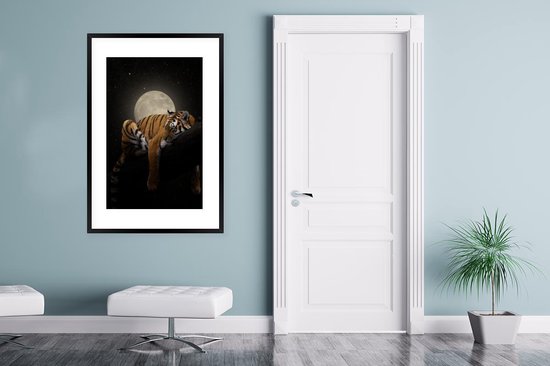 Poster in lijst - Fotolijst 80x120 cm - Posters - Tijger - Maan - Sterren - Posterlijst zwart - Decoratie - Wanddecoratie woonkamer - Muurdecoratie slaapkamer