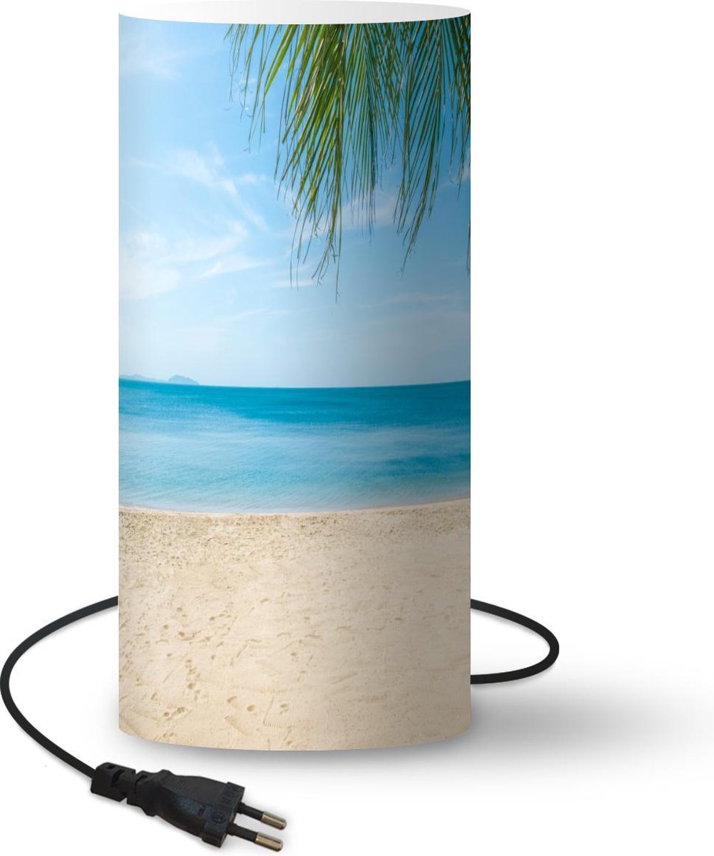 Lamp - Nachtlampje - Tafellamp slaapkamer - Strand - Tropisch - Palm - 33 cm hoog - Ø15.9 cm - Inclusief LED lamp