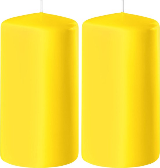 2x Gele cilinderkaarsen/stompkaarsen 6 x 10 cm 36 branduren - Geurloze kaarsen geel - Woondecoraties