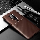 Voor OnePlus 8 Pro Carbon Fibre Texture Shockproof TPU Case (Bruin)