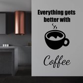 Muursticker Everything Gets Better With Coffee -  Geel -  40 x 63 cm  -  engelse teksten  keuken  alle - Muursticker4Sale