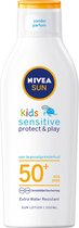 Bol.com Nivea Sun Babies & Kids Sensitive Protect SPF50+ - 200ml aanbieding