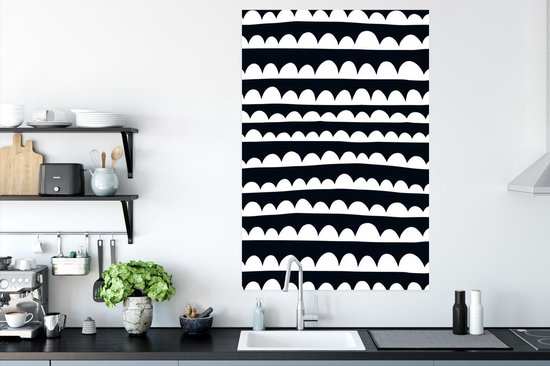Motif pour enfants avec des lignes avec des demi-cercles en noir et blanc 80x120 cm