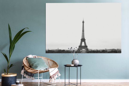La Tour Eiffel au loin 180x120 cm - Tirage photo sur toile (Décoration murale salon / chambre) XXL / Groot format!