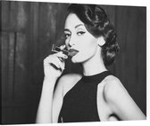 Vrouw met lippenstift zwart wit - Foto op Canvas - 100 x 75 cm