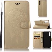 Windgong Uil Embossing Patroon Horizontale Leren Flip Case met Houder & Kaartsleuven & Portemonnee Voor Galaxy A7 (2018) (Goud)