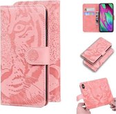 Voor Samsung Galaxy A40 Tiger Embossing Pattern Horizontale Flip lederen tas met houder & kaartsleuven & portemonnee (roze)