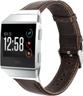 Leer Smartwatch bandje - Geschikt voor  Fitbit Ionic lederen bandje - donkerbruin - Horlogeband / Polsband / Armband