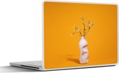 Laptop sticker - 12.3 inch - Fles - Boeket - Geel - 30x22cm - Laptopstickers - Laptop skin - Cover