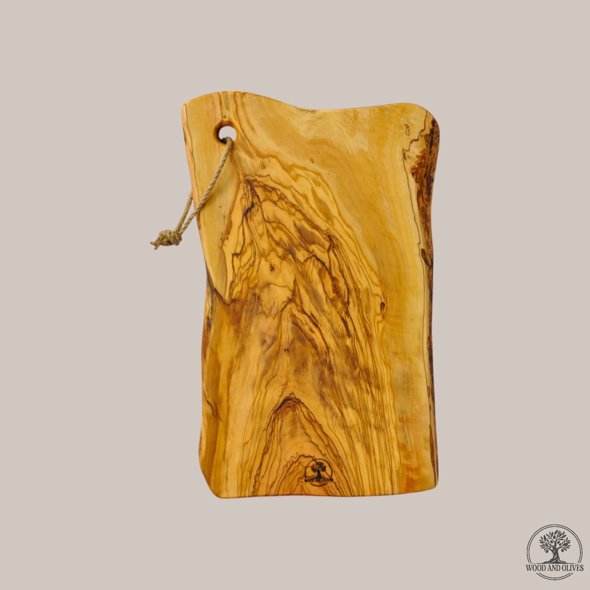 Wood and Olives - Olijfhouten Snijplank met Ophangring - Handgemaakt - 22-24x45 cm
