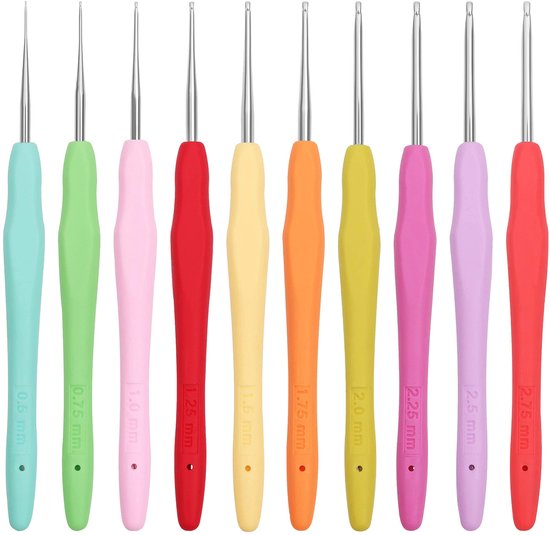 Curtzy Ergonomische Aluminium Haak Naalden (10 Maten) – Haken Meten 13cm – Maten van 0,5 tot 2,75mm – Multigekleurd Zacht Rubberen Handvatten Haaknaalden Voor Haak Projecten – Beginners tot Experts