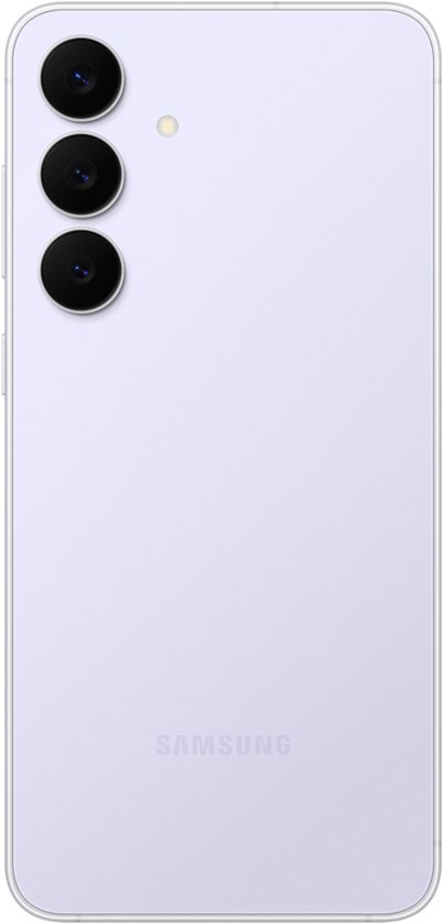 Achterkant van de lichtblauwe Samsung Galaxy S25 FE met drie camera's in een rij.