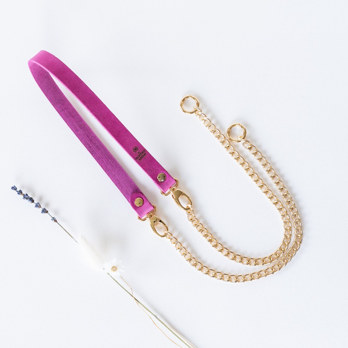 The Leather Rebel - Telefoonkoord - roze - goud