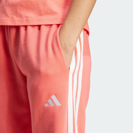 adidas Sportswear Essentials 3-Stripes French Terry Cuffed Broek