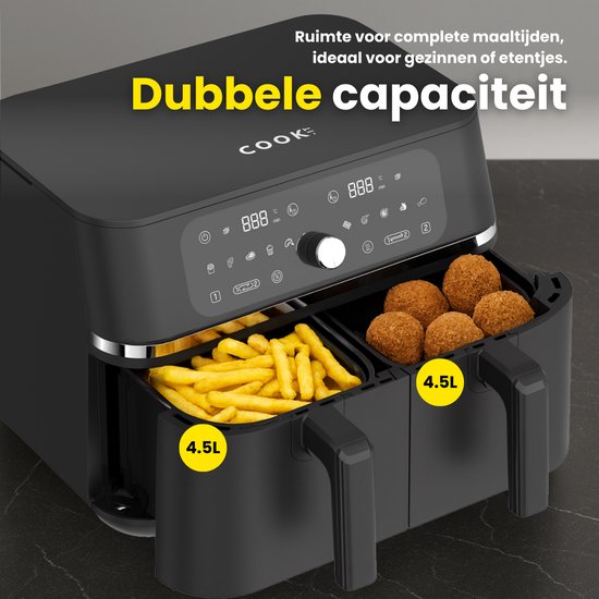 Zwarte dubbele heteluchtfriteuse met open manden, beide met 4.5L capaciteit, gevuld met snacks.