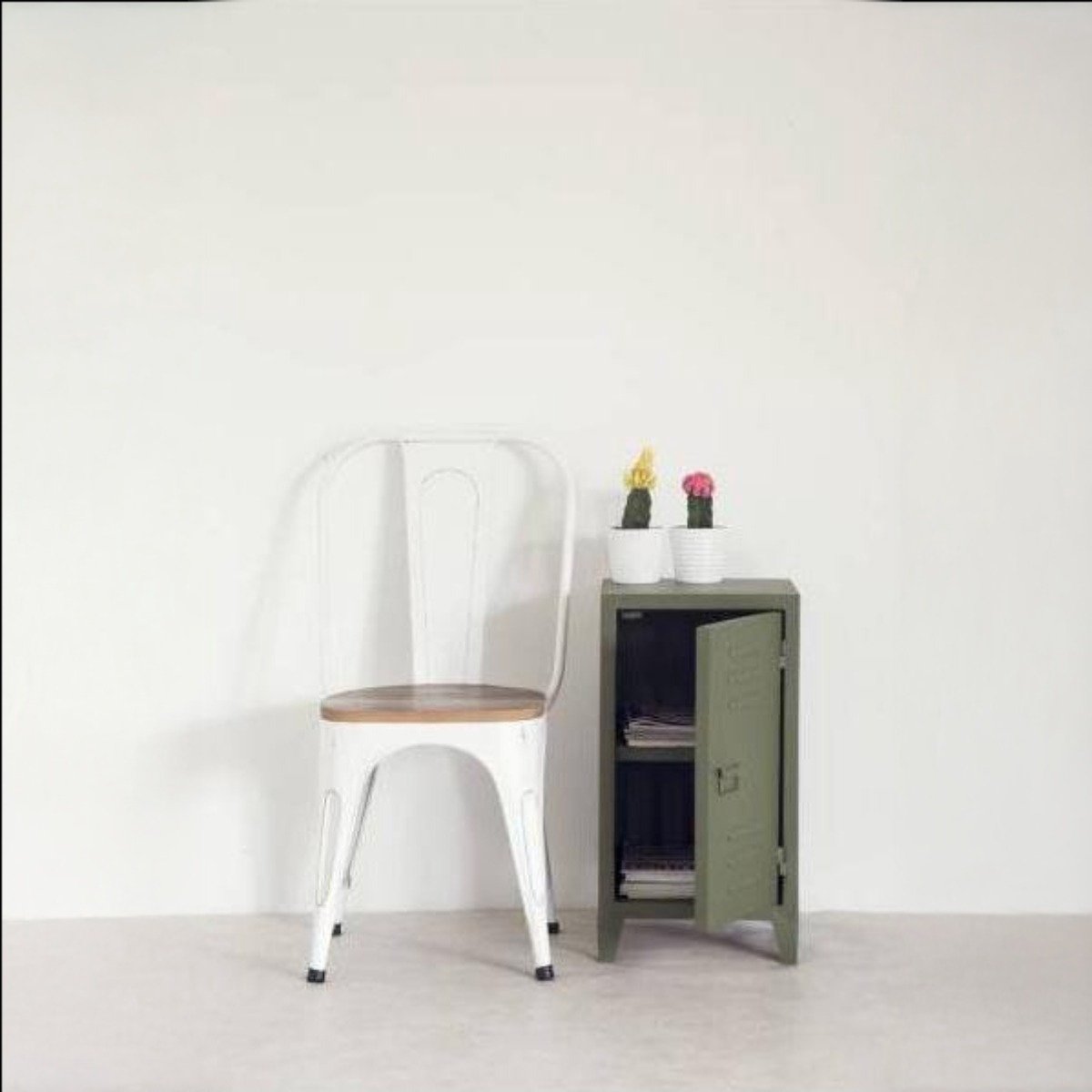 Nachtkast Groen (Rechts) - Metaal - 35x33x65cm - Nachtkast Stoer Groen - Giga Meubel