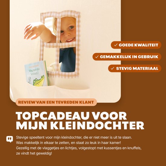 Meisje kijkt lachjes door het raam van een beige speeltent. Tekst: REVIEW VAN EEN TEVREDEN KLANT.