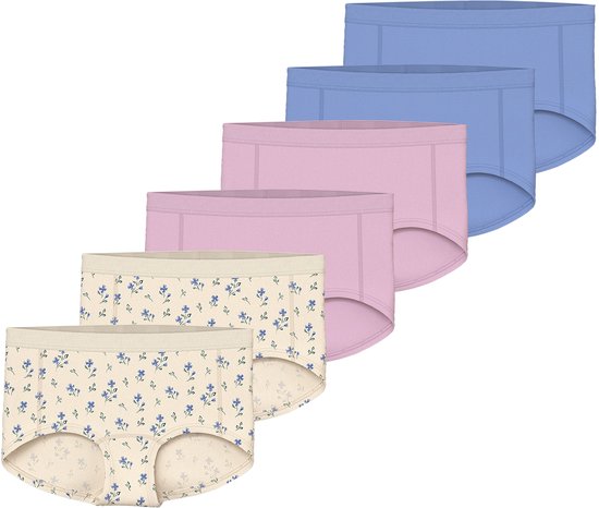 Een set van vijf Name It hipster onderbroeken in blauw, roze en met bloemenprint.