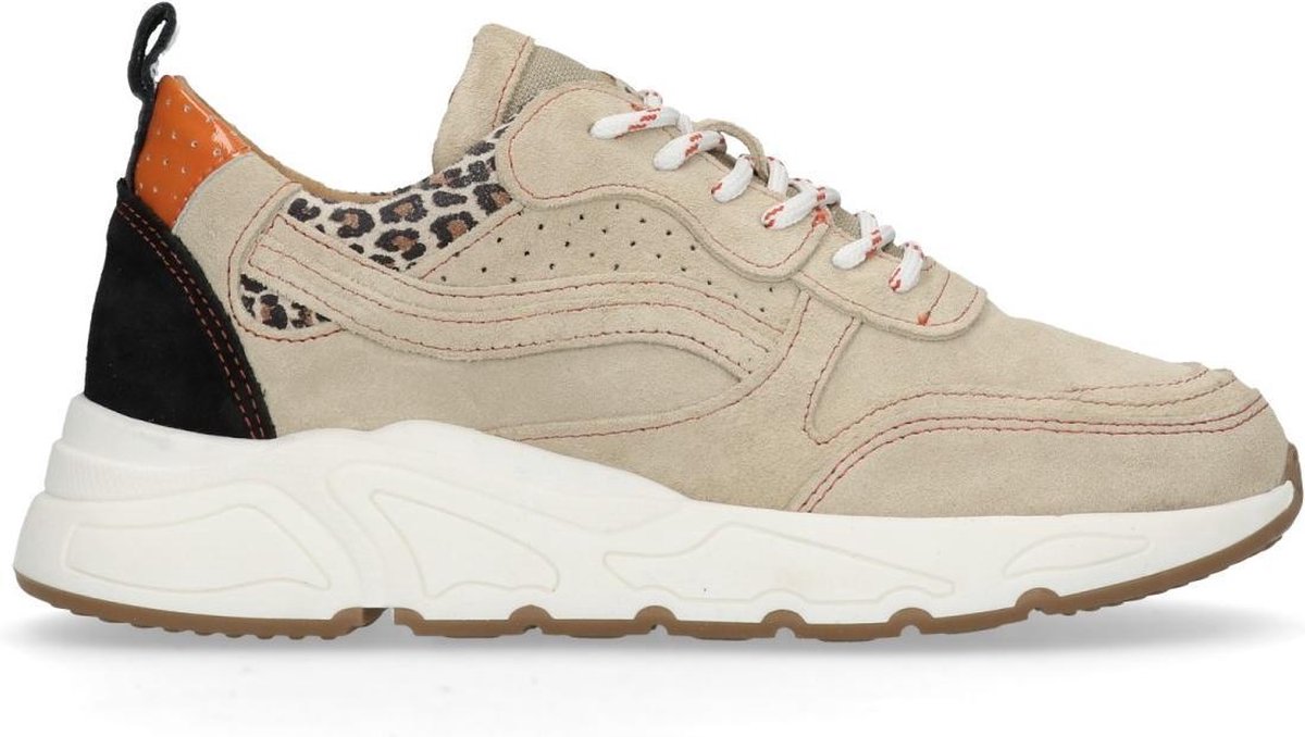 Manfield Dames Beige suede dad sneakers met panterprint Maat 41 bol
