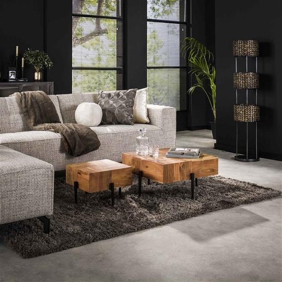 Een ruim aanbod aan vierkante en rechthoekige tafels - Robuust Interieur