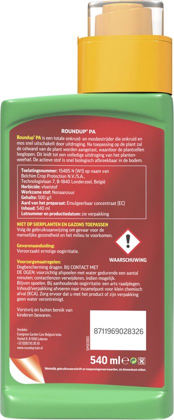 Groene fles Roundup Onkruidvrij Concentraat met oranje dop. Gevaarsymbolen en gebruiksinformatie op etiket. 540 ml.