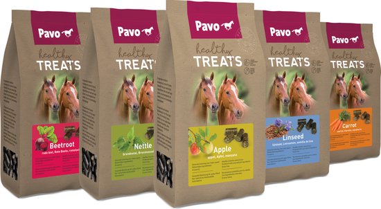 Vier Pavo healthy TREATS zakken met paarden en ingrediënten afgebeeld: Biet, Brandnetel, Appel, Lijnzaad, Wortel.