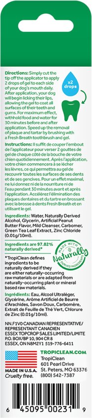 Achterkant van de verpakking van TropiClean Fresh Breath tandgel, met gebruiksinstructies, ingrediëntenlijst, vermelding van natuurlijke oorsprong, 'Made in USA' en 'Cruelty free'.