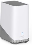 Witte en grijze eufy HomeBase 3 met logo en blauw lampje.