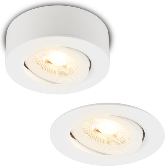 Deux spots blancs sur fond blanc. Un spot est en saillie, l'autre est encastré.