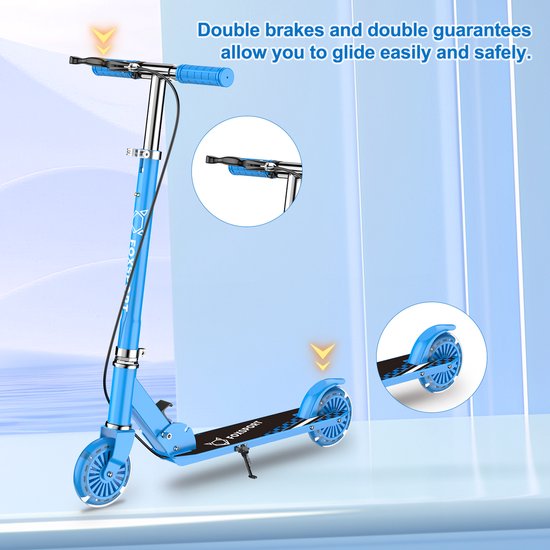 Blauwe step met dubbele remmen, zowel op het stuur als op het achterwiel. Tekst: "Double brakes and double guarantees".