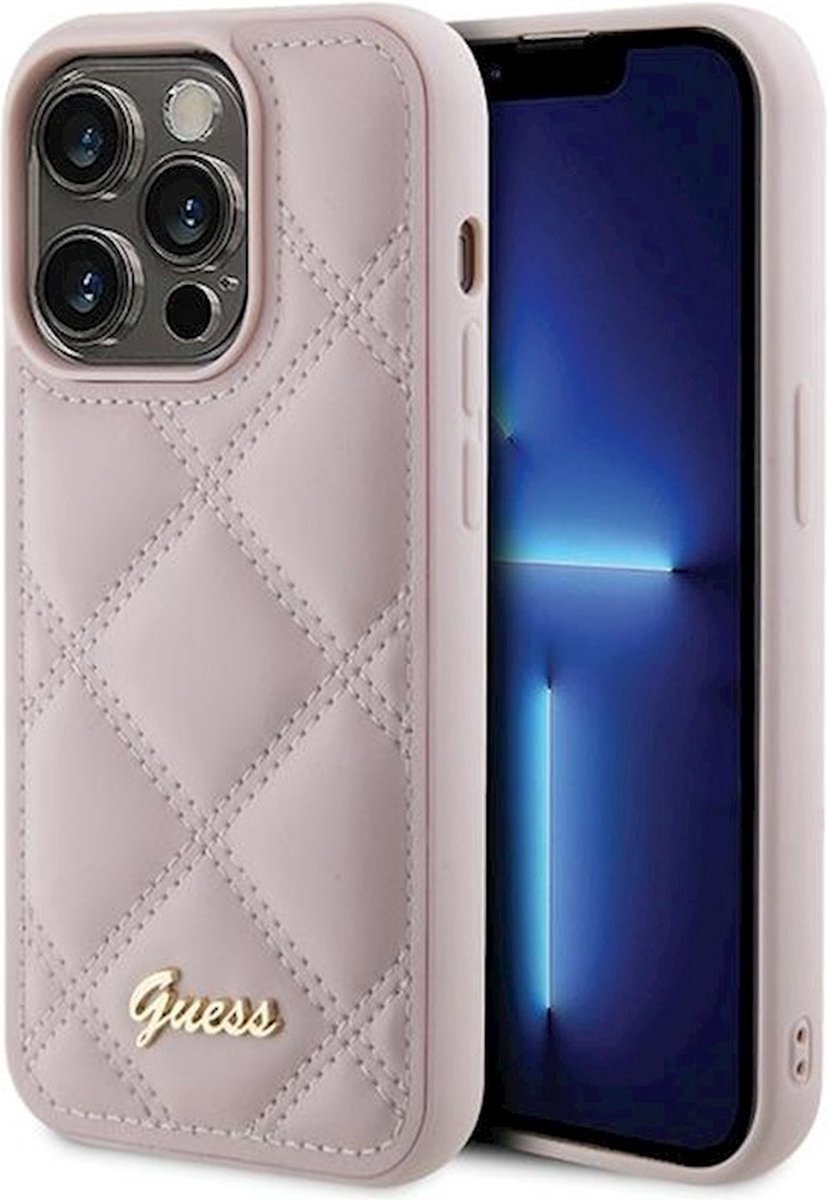 Guess Quilted Metal Logo Back Case - Geschikt voor Apple iPhone 15 Pro (6.1") - Roze