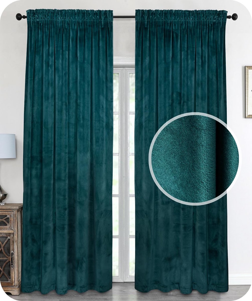 Unyqoos ® Elegant Fluwelen Verduisteringsgordijn met Plooiband en Unieke Lichtreflectie, 140 x 245 cm, Petrol