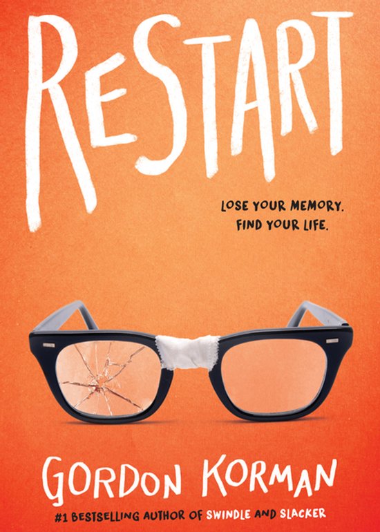 Boek 'Restart' met een oranje kaft, de titel 'Restart' in witte letters en een gebroken bril met wit verband.