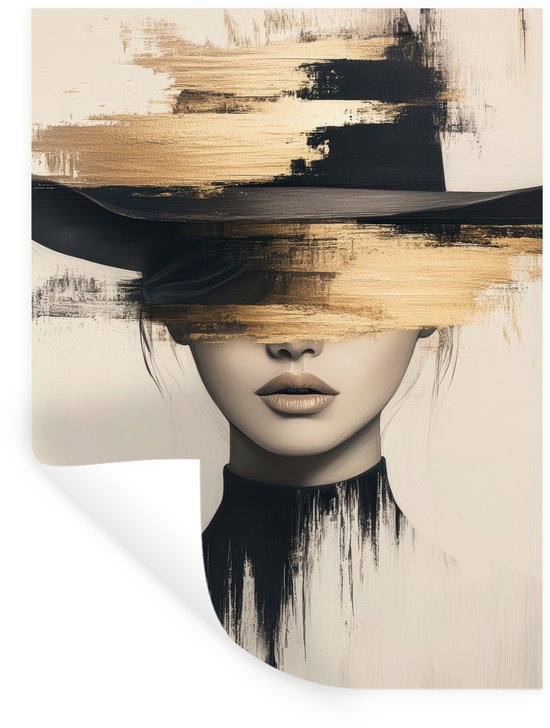 Portrait d'une femme au chapeau noir, visage couvert de touches de peinture dorée et noire.
