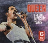 Freddie Mercury met microfoon, 'Queen Freddie Mercury Years', 6 CD Super Box.