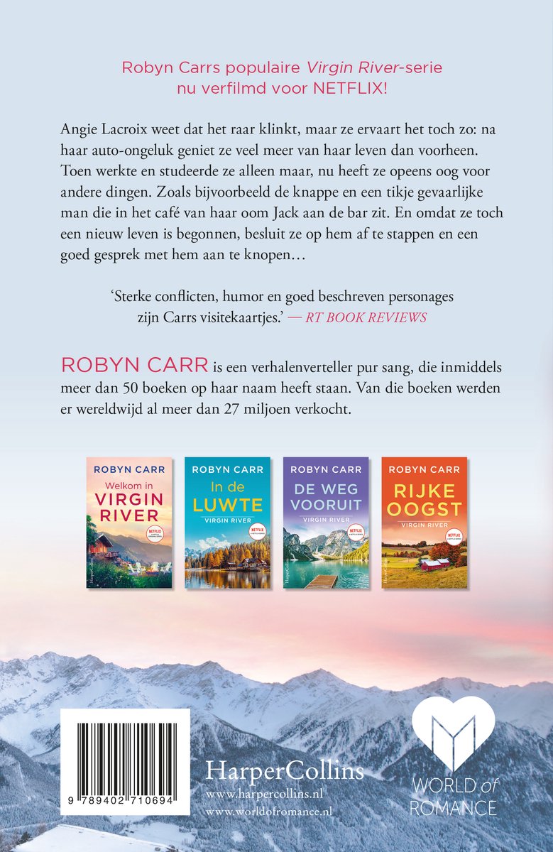 Achterflap van "Een Kerstmis naar haar hart" met tekst en vier kleine covers van "Virgin River", "In de Lwte", "De Weg Vooruit" en "Rijke Oogst". Bevat de tekst "Robyn Carro" en "Netflix".