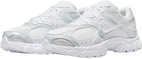 Nike V5 Baskets Homme Hj5228-101 - Couleur Blanc - Taille 45